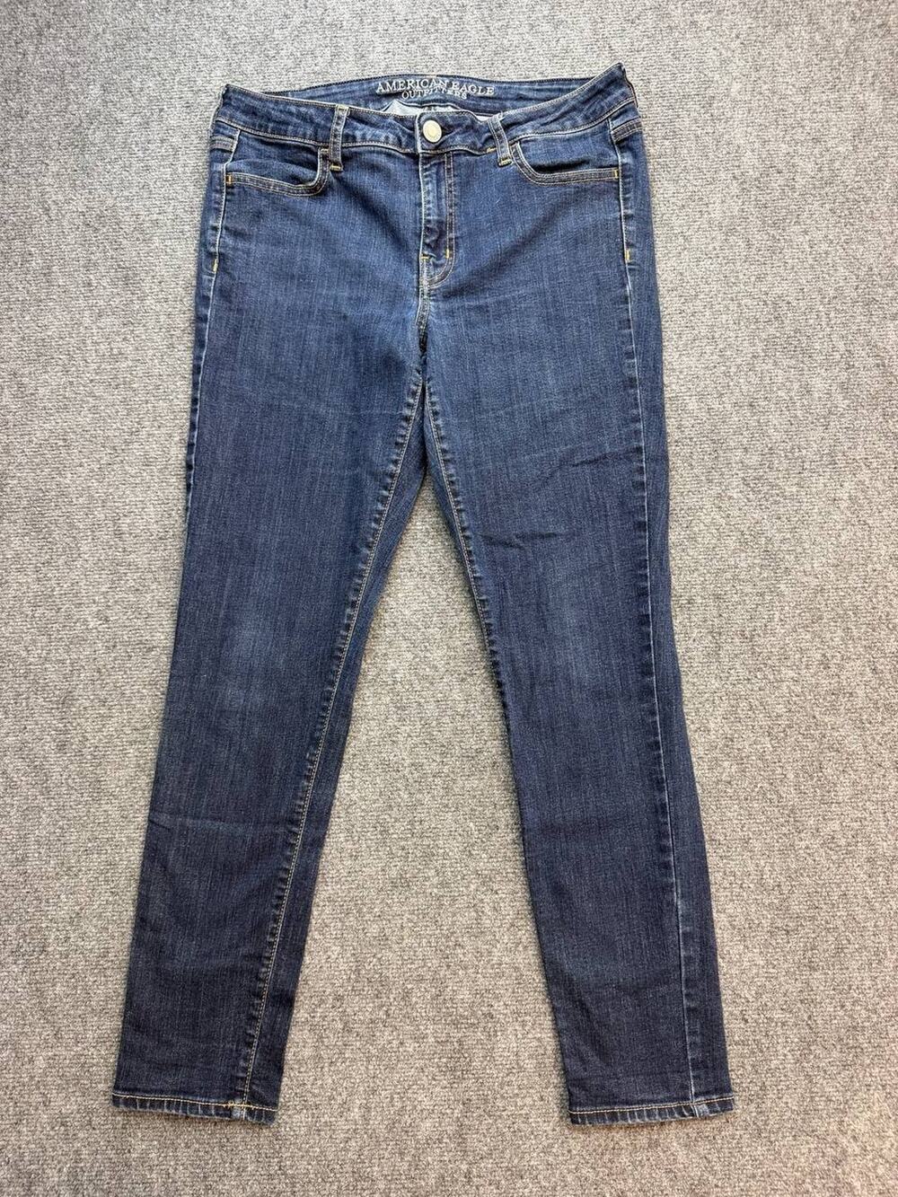 American Eagle Outfitters Women's Size 14 Dark Wash Stretch Straight Jeans